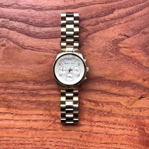 Michale Kors Women’s Gold watch